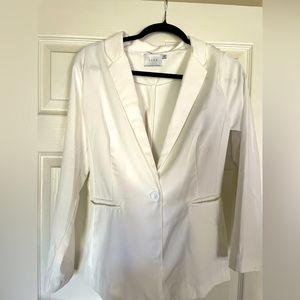 Lush white blazer